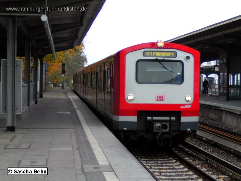 472-239,-11,S-Bahn Hamburg,SB.JPG